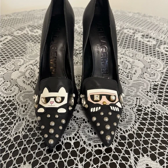 Black Studded Women's Shoes - Picture 7 of 8